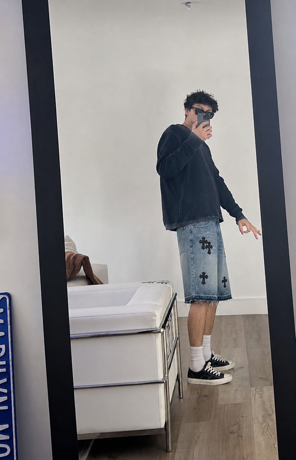 Henrik wearing SixEros