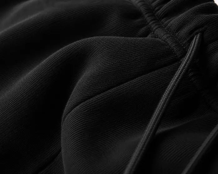 Relaxed fit on a model